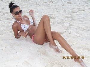 Chat with Sandy (29) in California | Casual Dating Profile