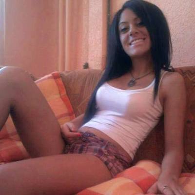 Bianca, 22, Arkansas | Flirty Adult Profile for Older Men