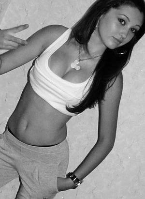 Katelyn, 21 | North Carolina Casual Dating for Mature Men