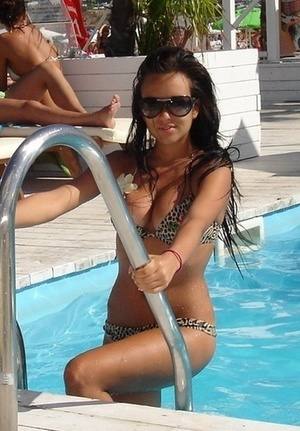 Iliana (20) from California | Discreet Casual Encounters