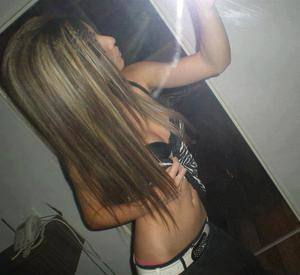 Mari (19) in New York | Local Adult Woman