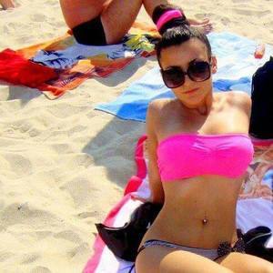 Abby, 25, Alberta | Nearby Adult Singles