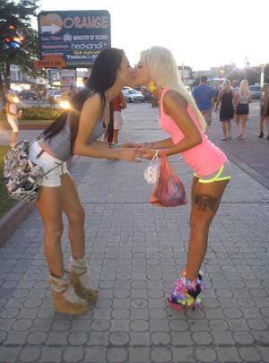 Fernanda (30) in Alberta | Local Adult Woman