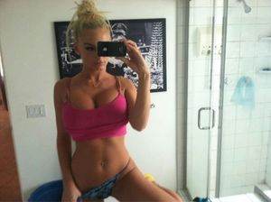 Emily (22) in New York, adult profile photo