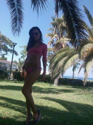 Meet Katherine (21) from North Carolina | Local Dating Profile