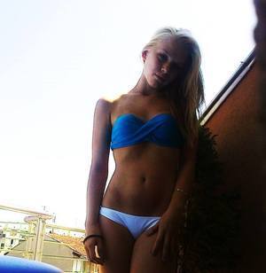 Kelsi (22) in New York | Local Adult Woman