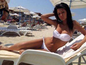 Meet Skyler (23) from California | Local Dating Profile