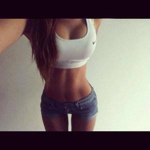 Tammy (18), Portland, OR adult dating profile image