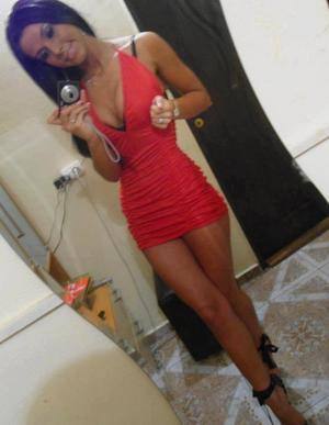 Cecilia (20) in Illinois | Local Adult Woman
