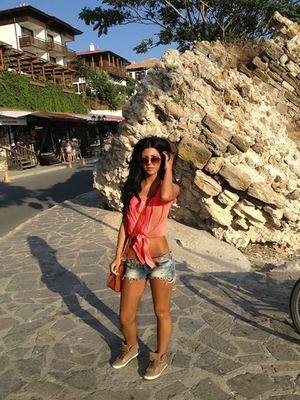 Meet Anna (22) from New York | Local Dating Profile