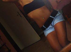 Kaya (20) in Alberta | Local Adult Woman