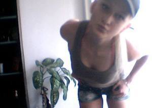 Photo of Elise (27) from Pasco, WA dating profile