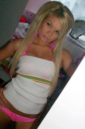 Chat with Sadie (22) | Pennsylvania Local Women