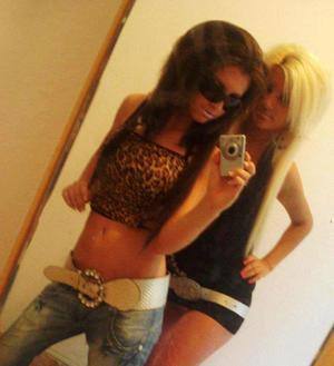 Chat with Kayleigh (28) | Missouri Local Women