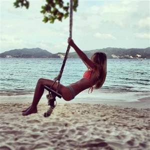 Meet Jaelyn (26) from Alberta | Local Dating Profile