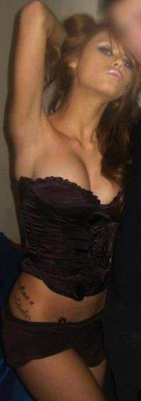 Athena (23) in West Virginia | Local Adult Woman