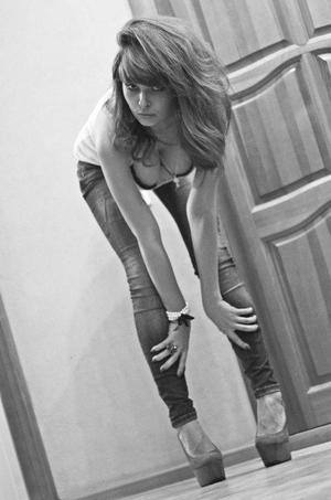 Chat with Emmalee (18) | Pennsylvania Local Women