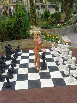 Caitlyn (27) in Minnesota | Local Adult Woman