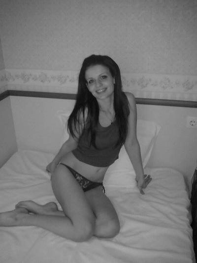 Elda from New Hampshire is looking for adult webcam chat