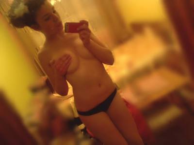 Lucille from Barling, Arkansas is looking for adult webcam chat