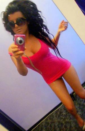 Looking for local cheaters? Take Racquel from Mauricetown, New Jersey home with you