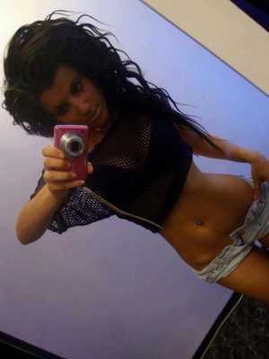 Vicki from Ohio is looking for adult webcam chat