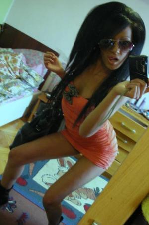 Marisol from Richards, Texas is looking for adult webcam chat