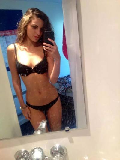 Janella from Gulf Stream, Florida is looking for adult webcam chat