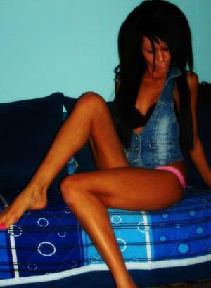 Valene from Rupert, Idaho is looking for adult webcam chat