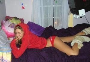 Denise (28), Open-Minded North Dakota Girl Online Now